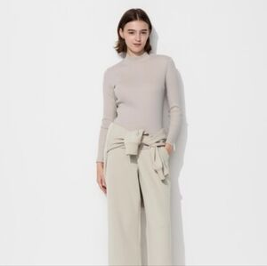 UNIQLO Ribbed High Neck Long Sleeve T-shirt